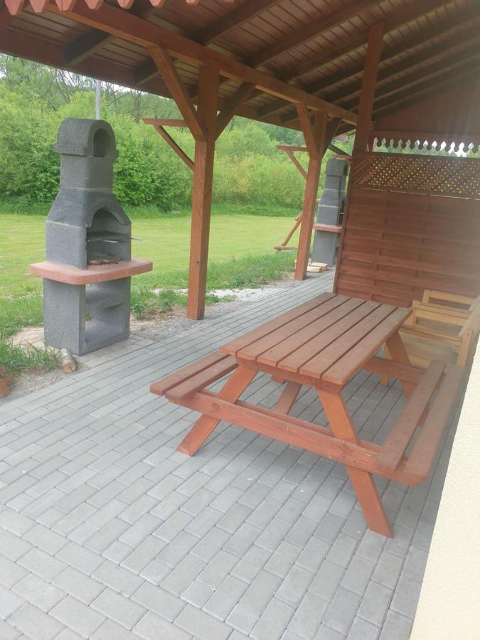 Domek W Bieszczadach U Ani Apartament 2 Orelec Extérieur photo